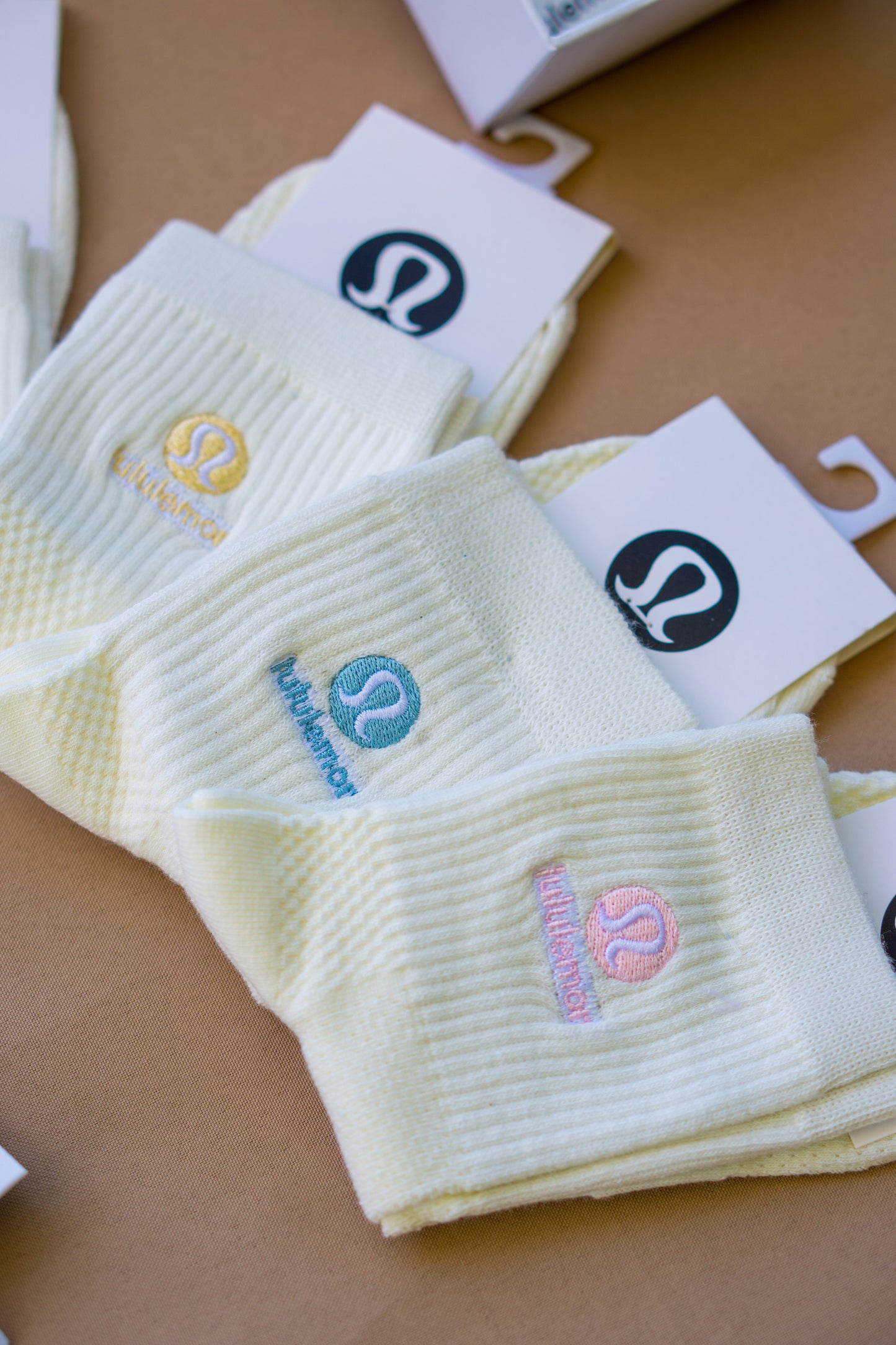 LULULEMON - Socks 5 Pairs with Box