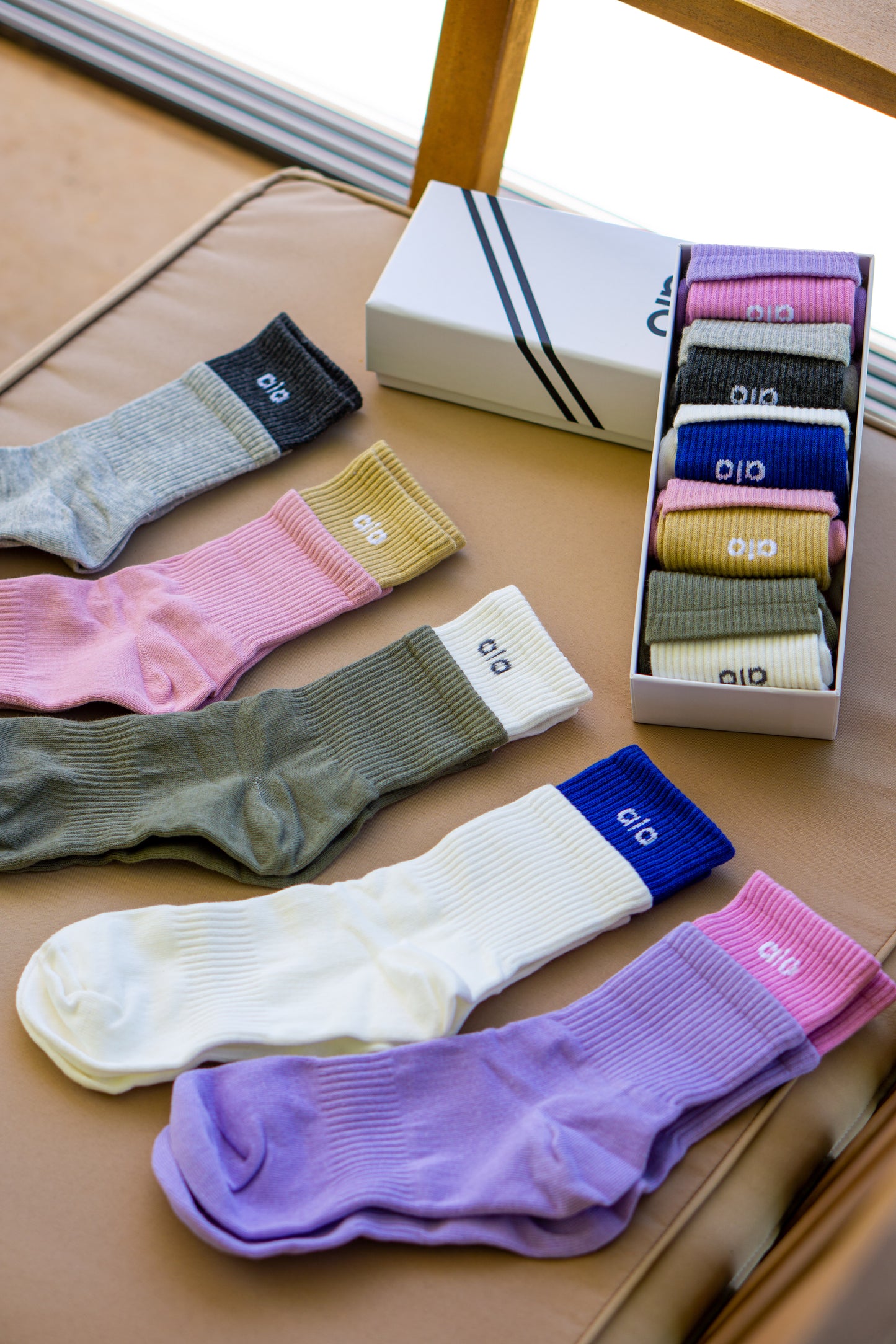 Alo Essentials Socks Pack – 5 Pairs