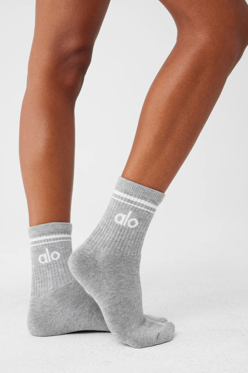 Alo Yoga Essential Socks Pack – 5 Pairs