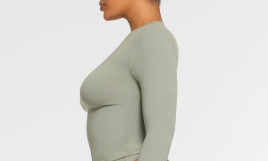 SKIMS LONG SLEEVE T-SHIRT