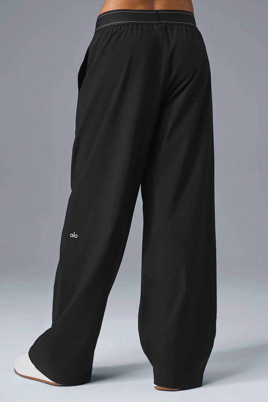 ALO YOGA Suit Up Trouser (Regular)