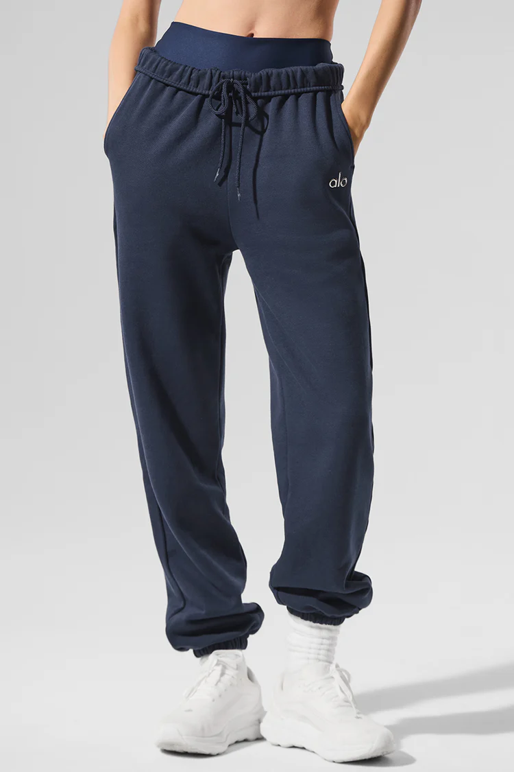 ALO YOGA Accolade Hoodie And Sweatpant