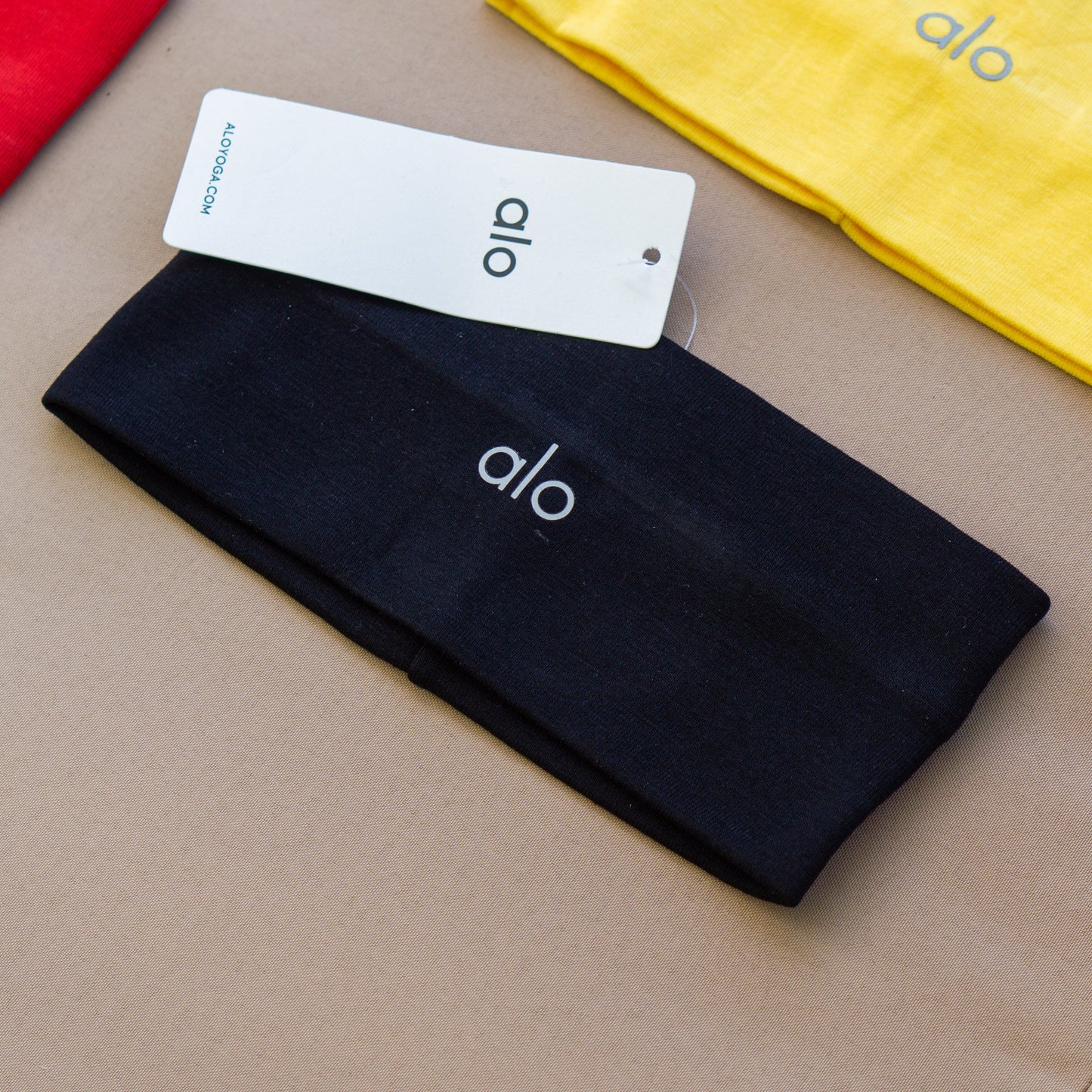 ALO YOGA Performance Conquer Headband