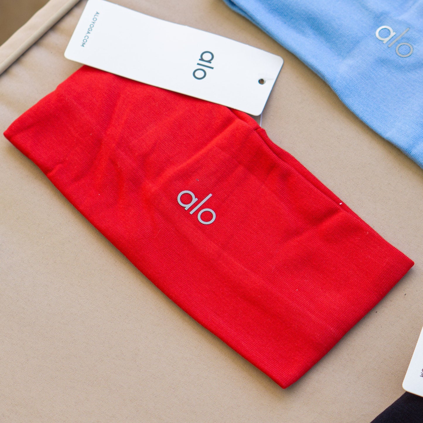 ALO YOGA Performance Conquer Headband