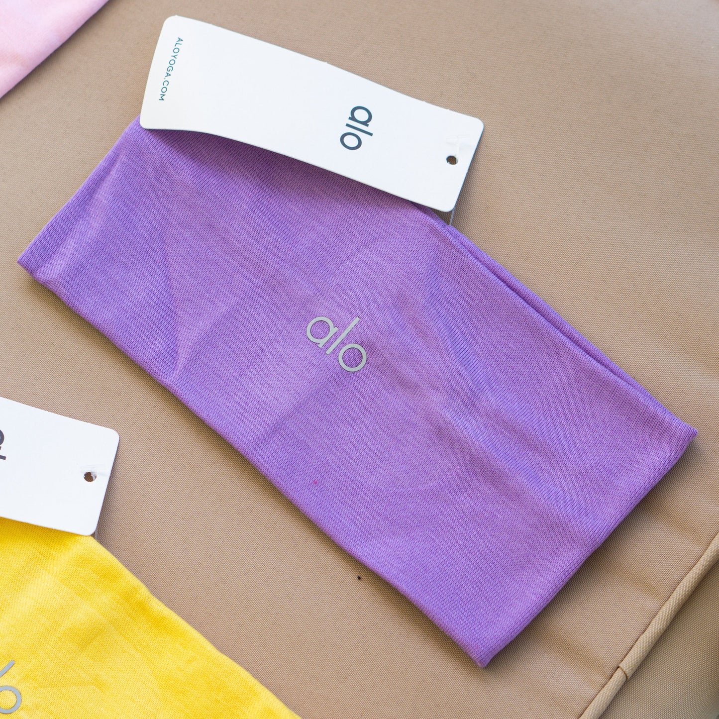 ALO YOGA Performance Conquer Headband