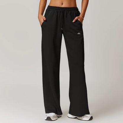 Alo Yoga Cozy Luxe Set – Hoodie + Wide-Leg Pants