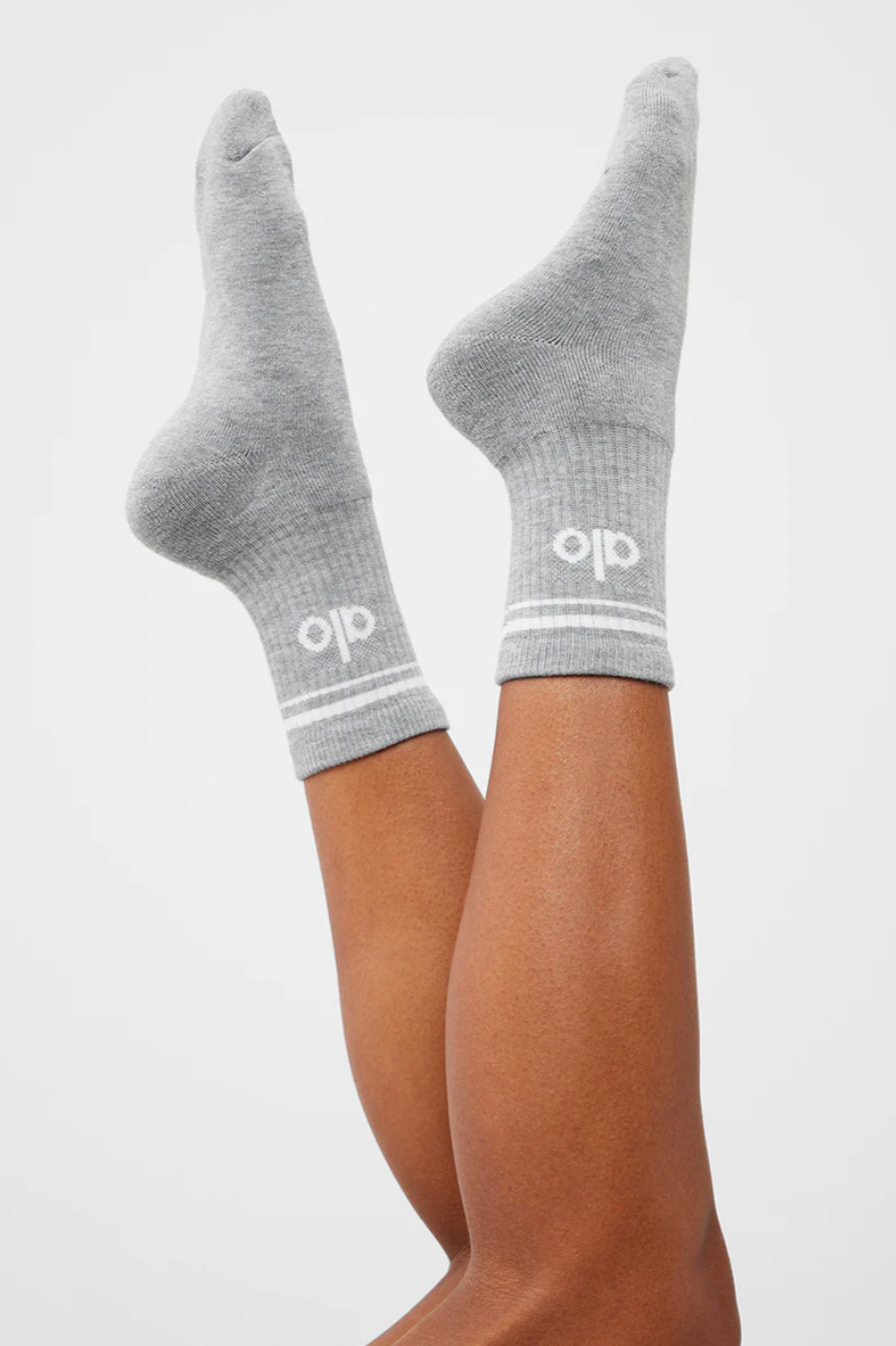 Alo Yoga Essential Socks Pack – 5 Pairs