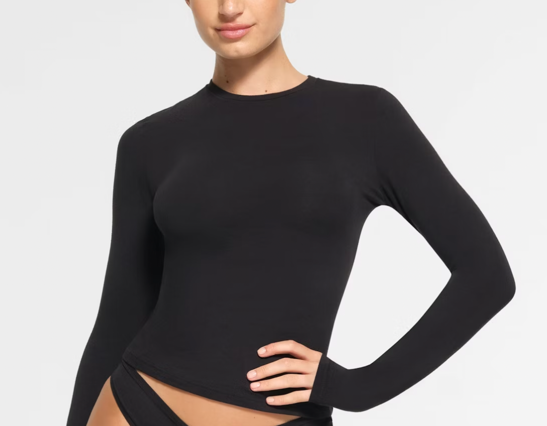 SKIMS LONG SLEEVE T-SHIRT