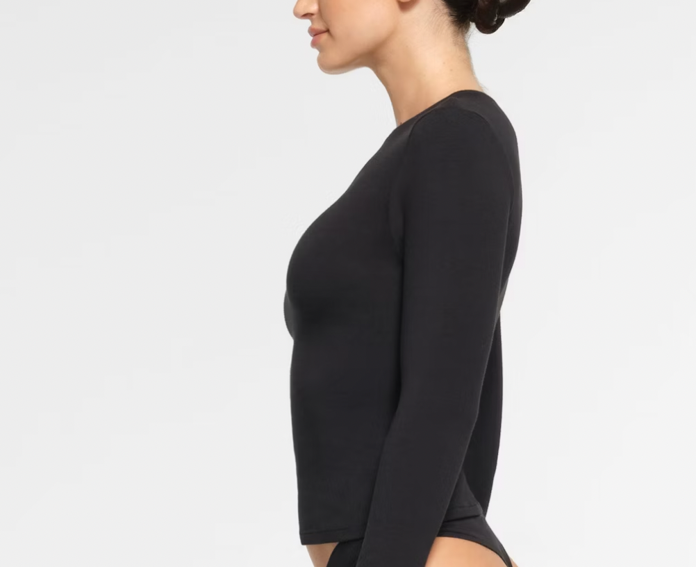SKIMS LONG SLEEVE T-SHIRT