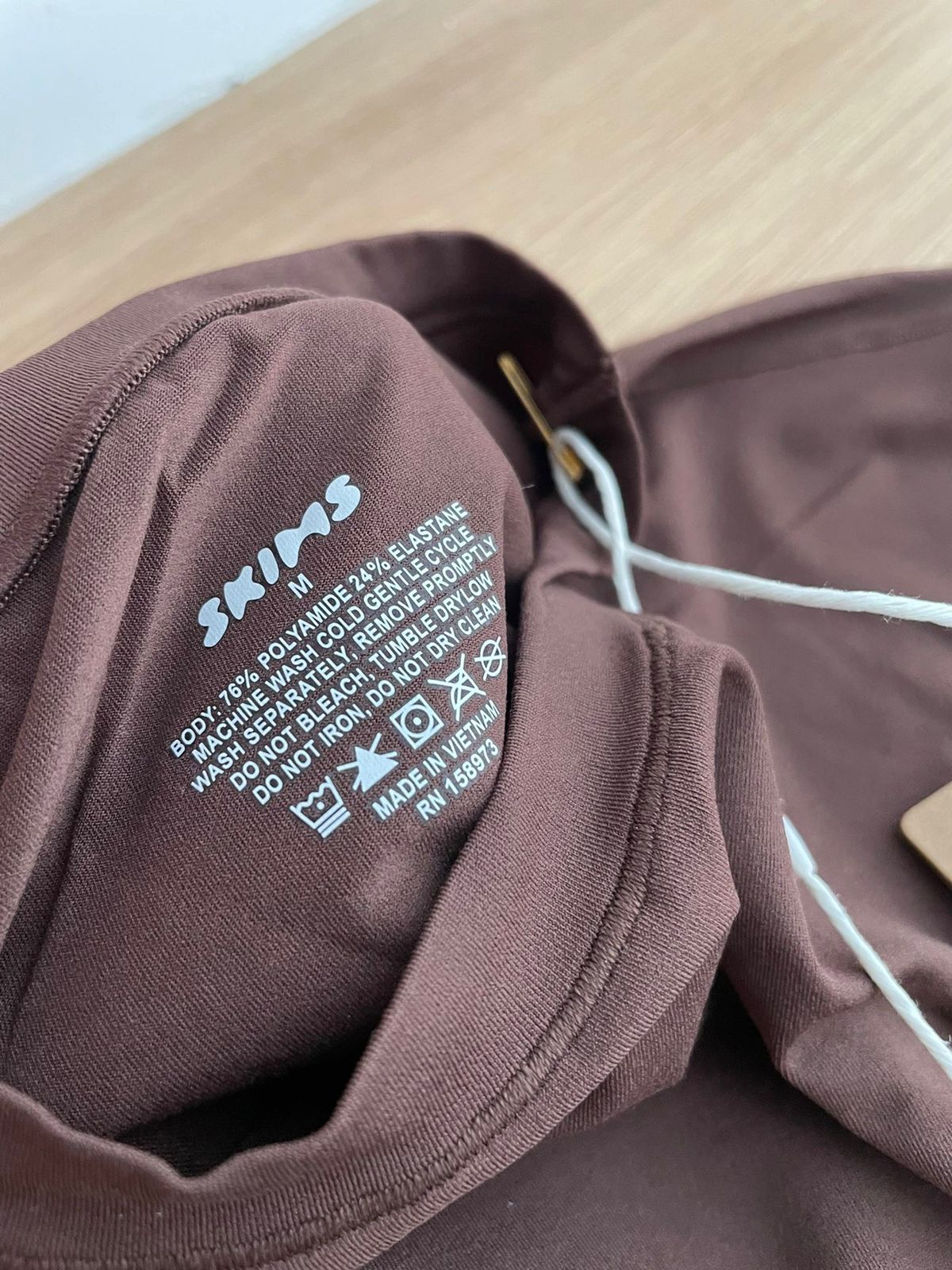 Skims Long Sleeve Crew Neck tshirt
