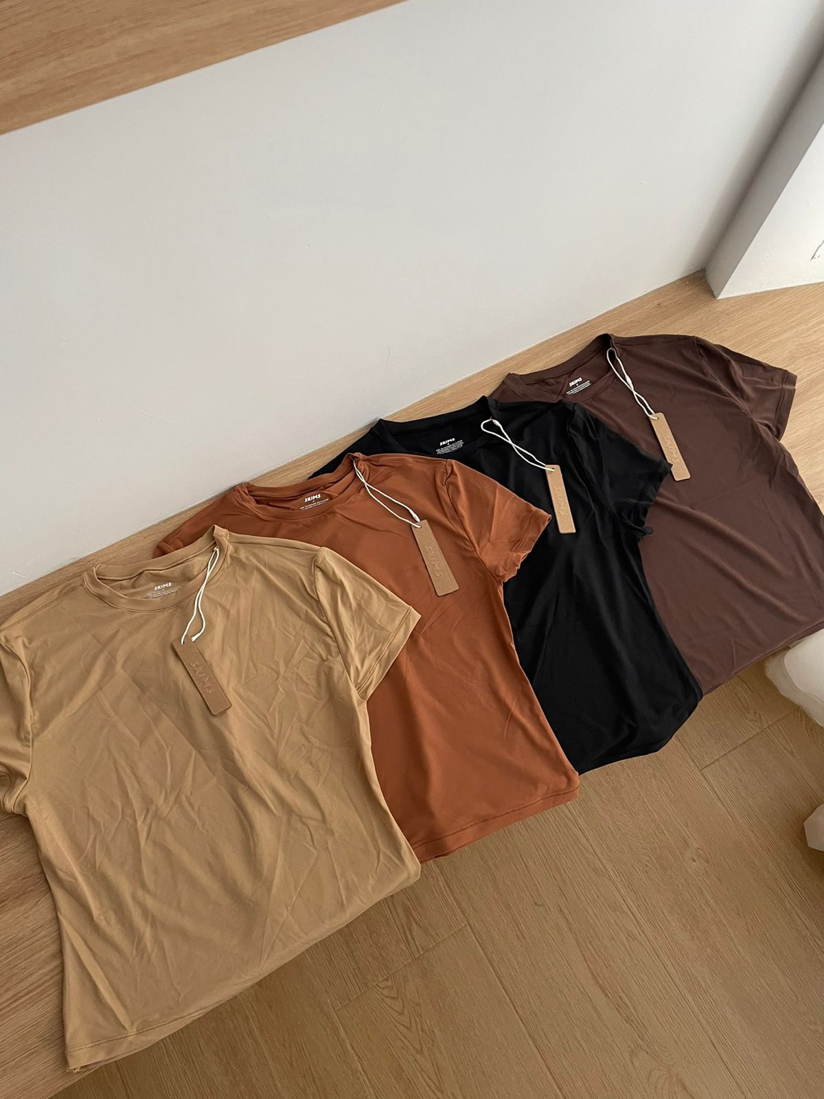 Skims Essential Tee
