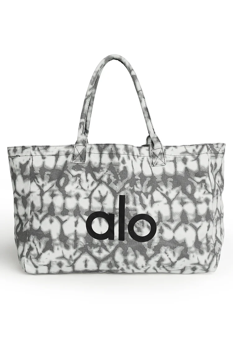 Alo Yoga Tie-Dye Shopper Tote