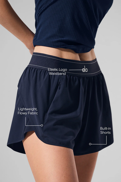 ALO YOGA -  Match Point Short