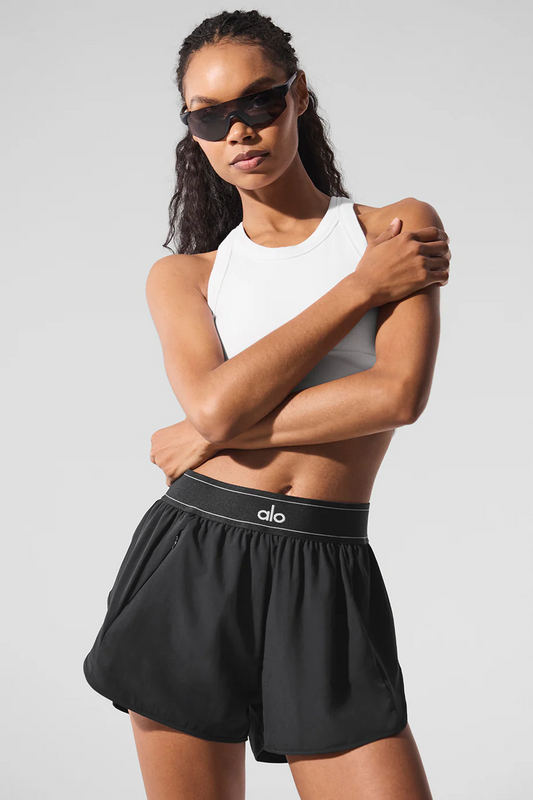 ALO YOGA -  Match Point Short