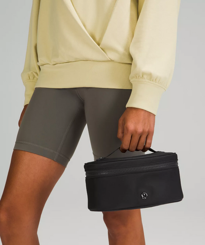 LULULEMON Oval Top-Access Kit 3.5L