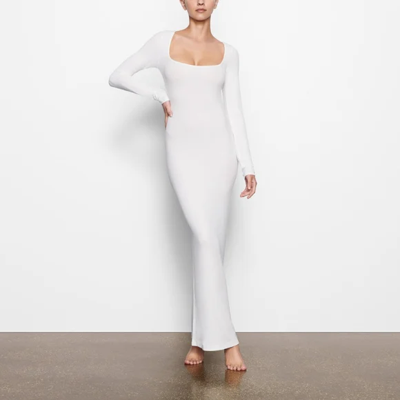 SKIMS LONG SLEEVE DRESS