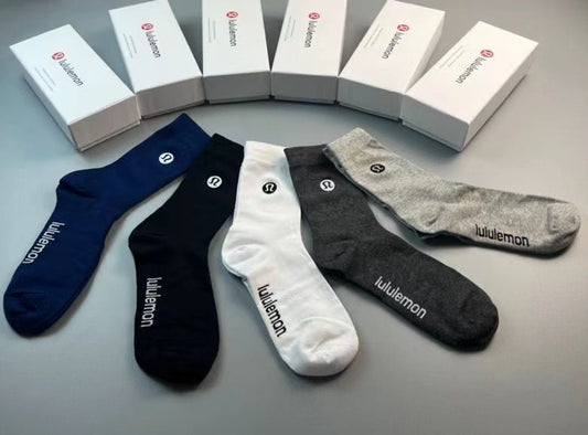 LULULEMON - Socks 5 Pairs with Box