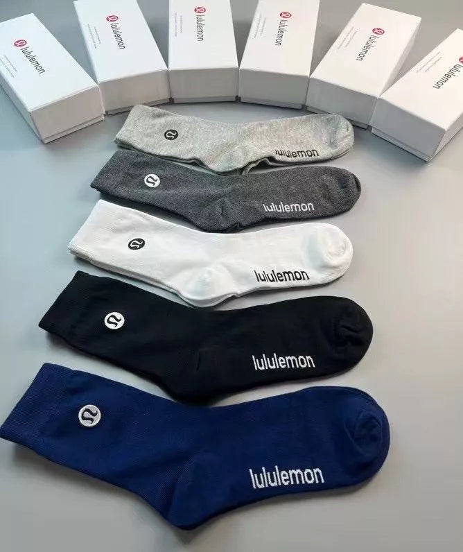 LULULEMON - Socks 5 Pairs with Box